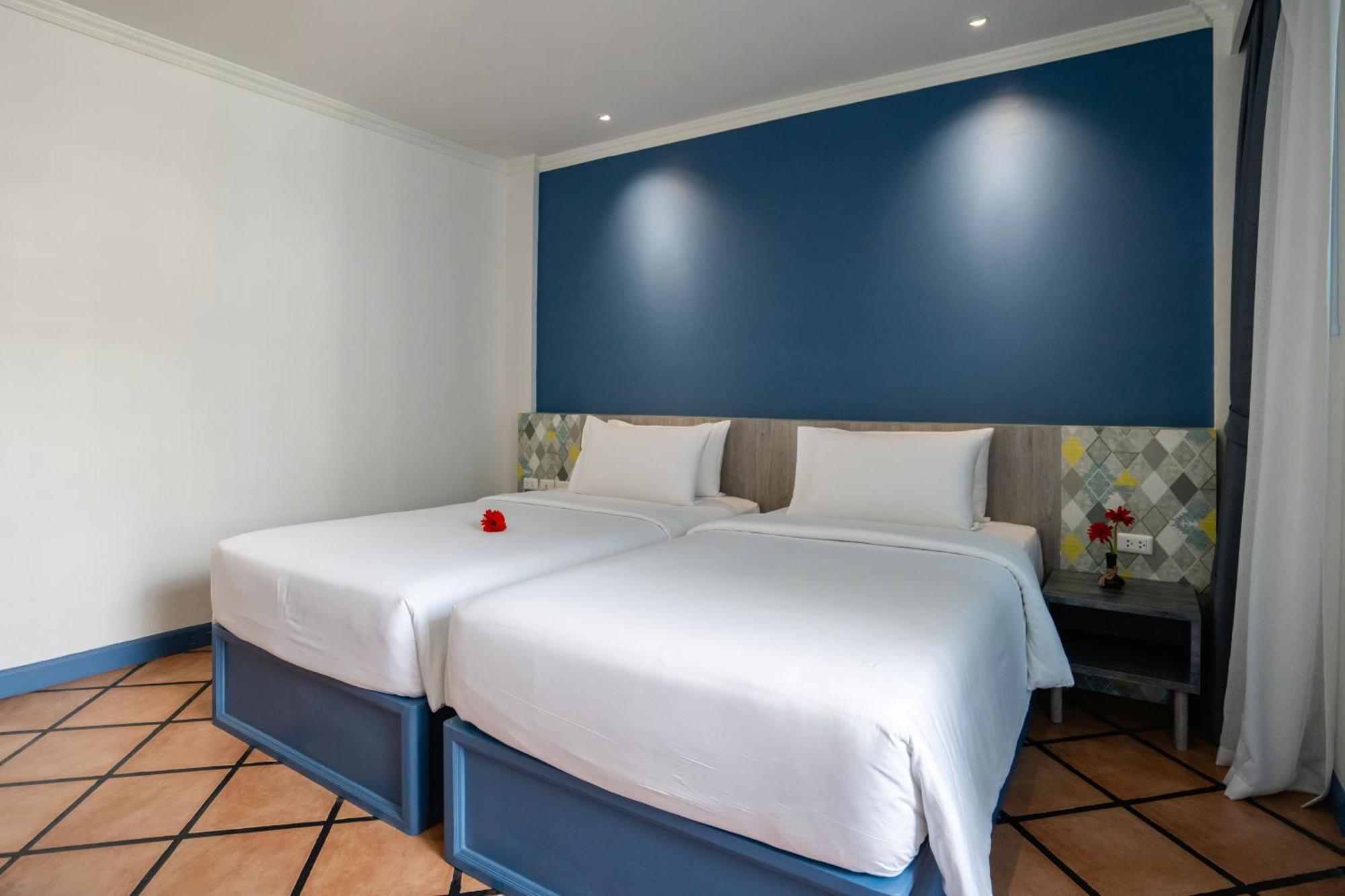 Phuket Island View Resort - Sha Extra Plus Karon Exteriér fotografie
