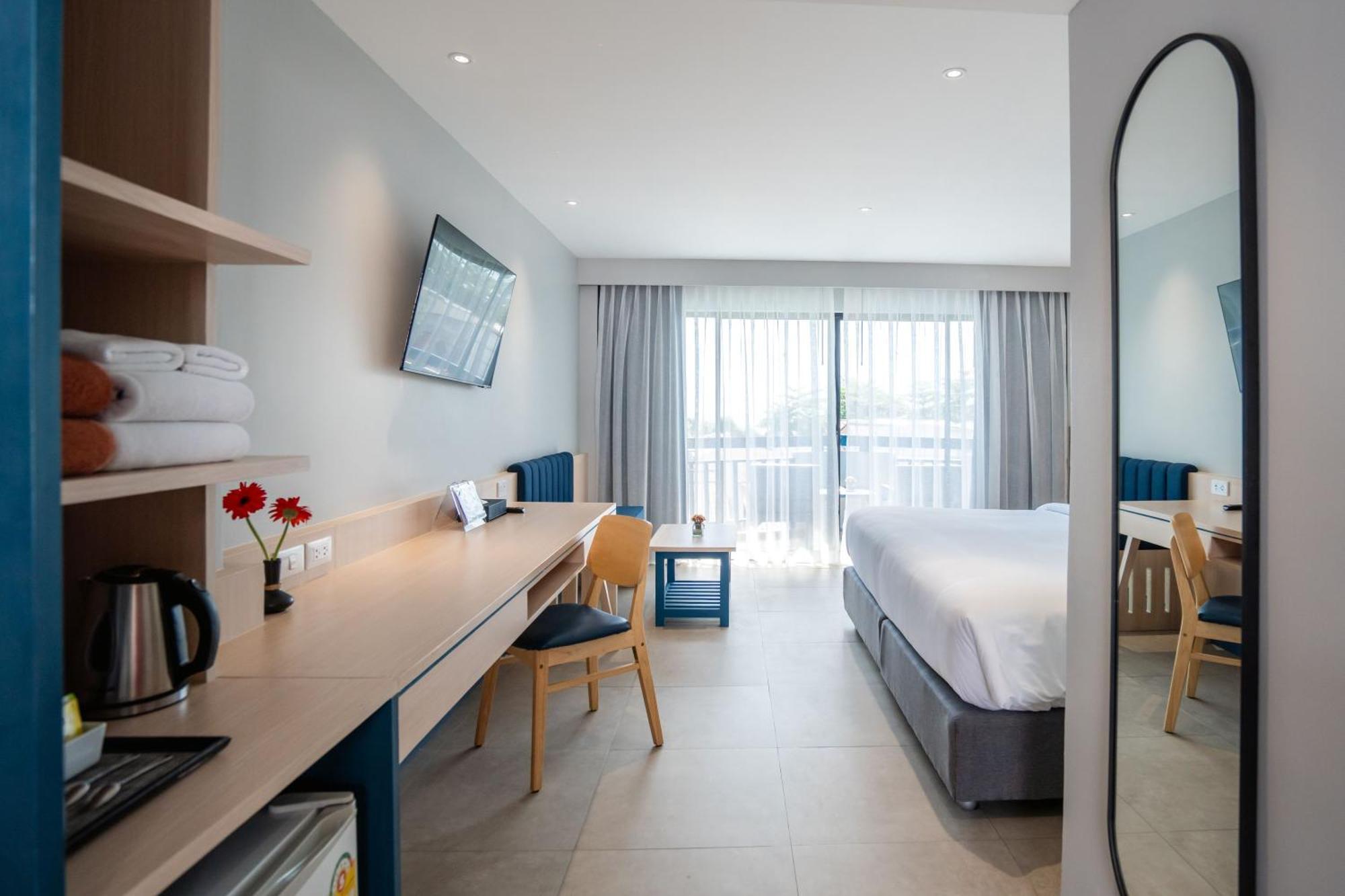 Phuket Island View Resort - Sha Extra Plus Karon Exteriér fotografie